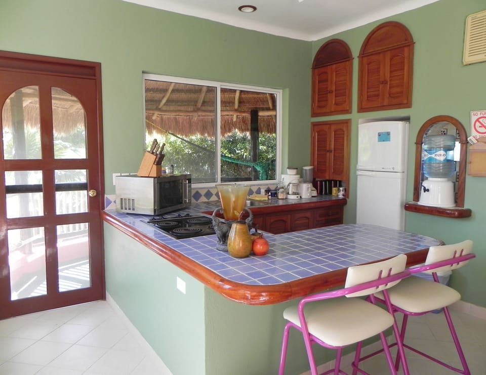 Suite 100 Kitchen