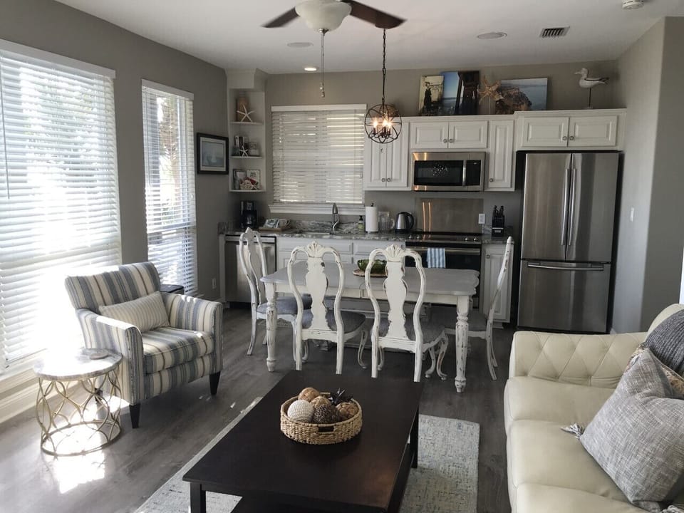 3A Upstairs living room/dining room/kitchen area overlooks the Gulf.