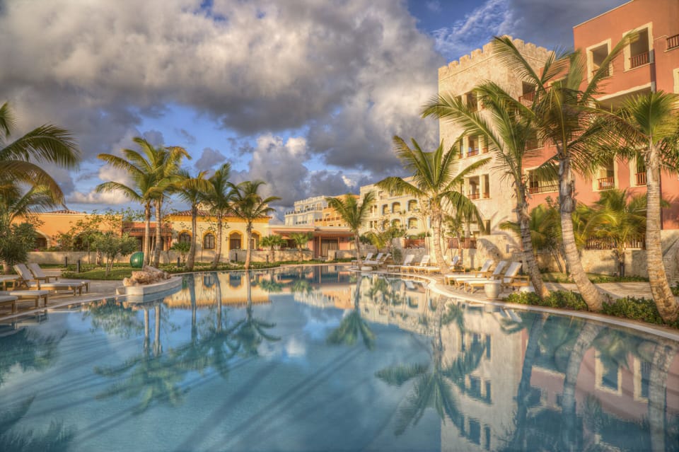 Fishing Lodge has 3 fantastic pools