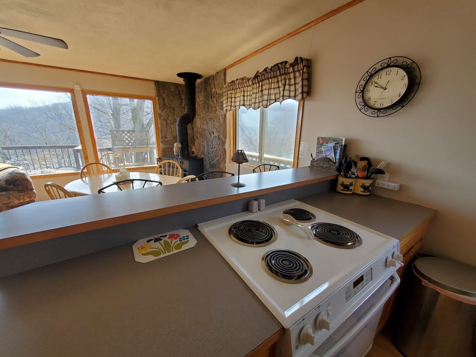 Fully Equipped Kitchen - Reverse View