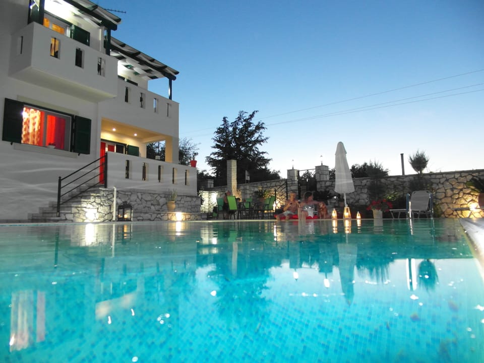 pool view