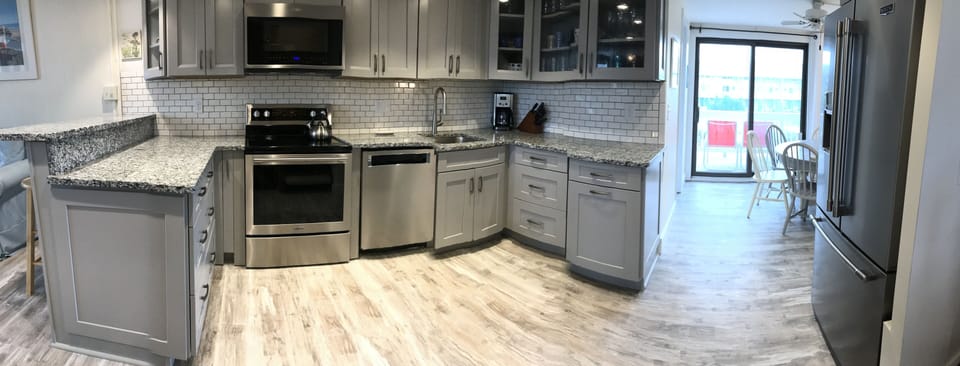 Picture of kitchen looking into dining room