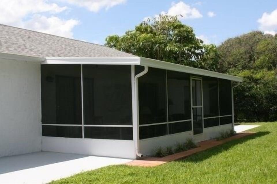 Lanai is surrounded on all sides with lush tropical vegetation for your privacy.