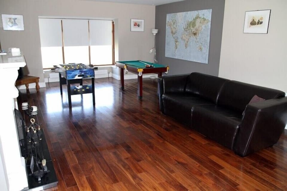 sitting room / Games room