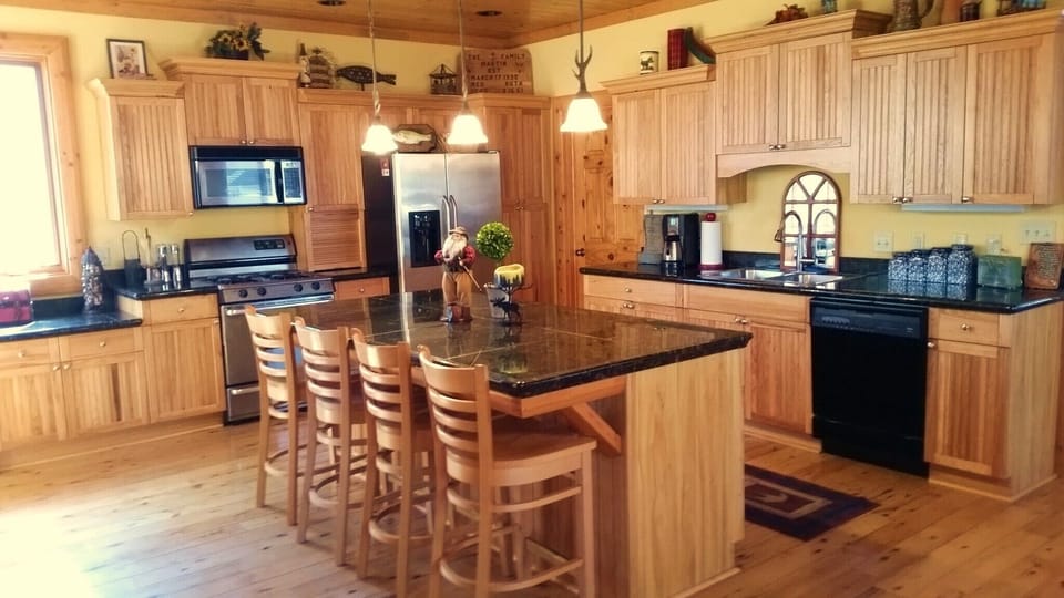 Gourmet Kitchen with all the essentials.