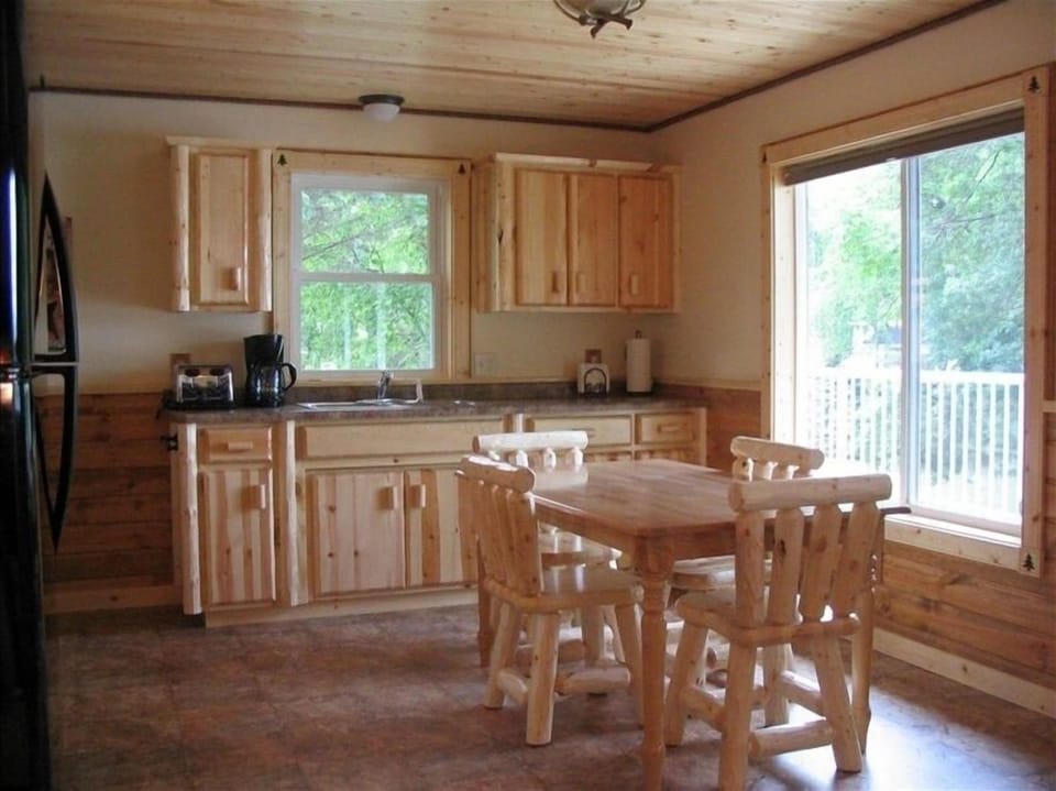 Fully Furnished Kitchen in Up North Decor