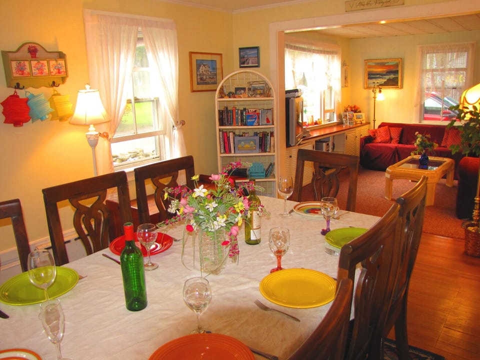 Open floor plan-living and dining room.
A/C UNIT