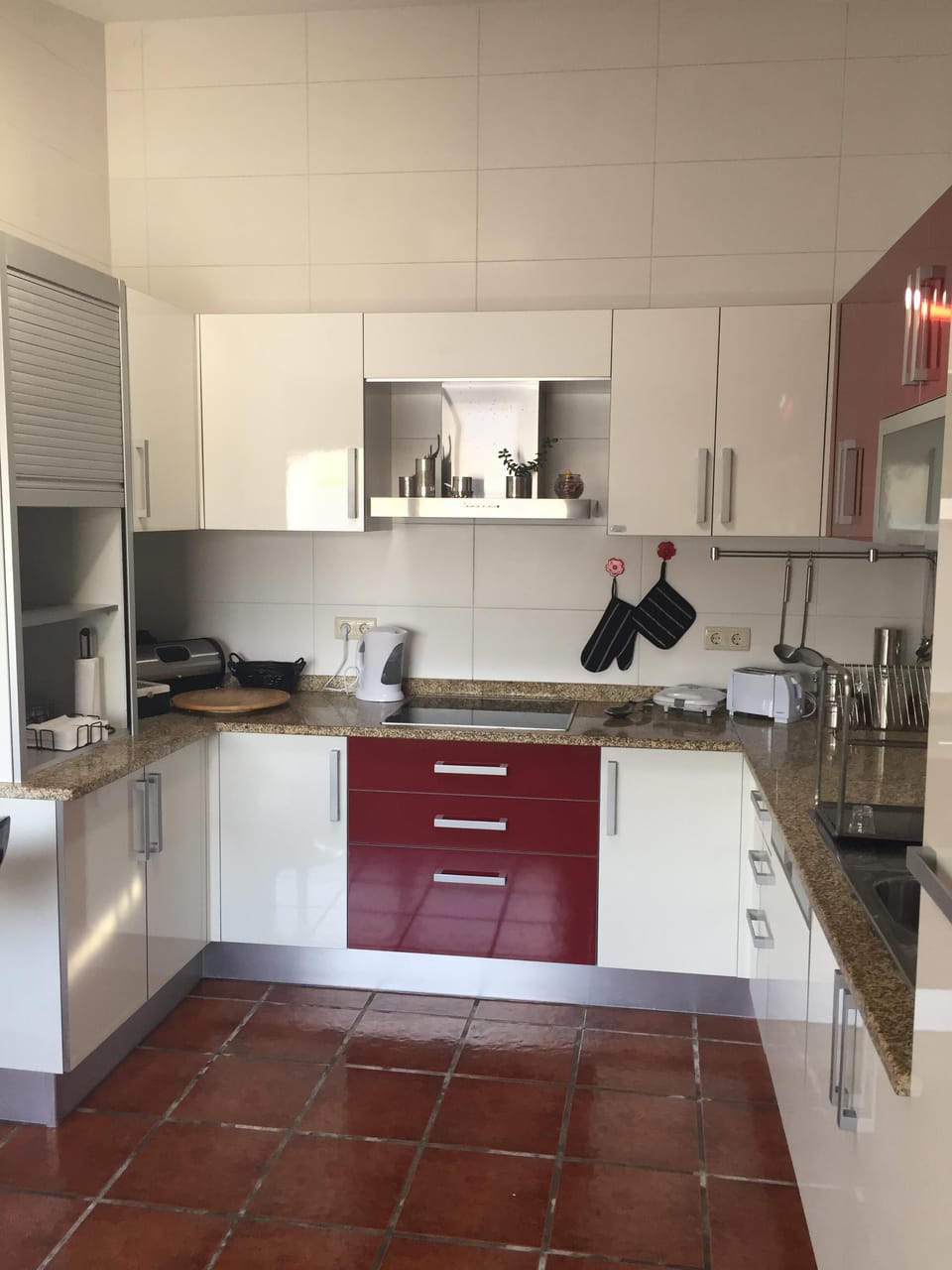 Well equipped kitchen