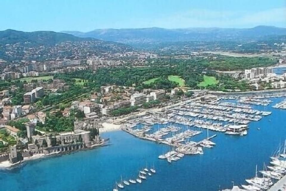 Marina