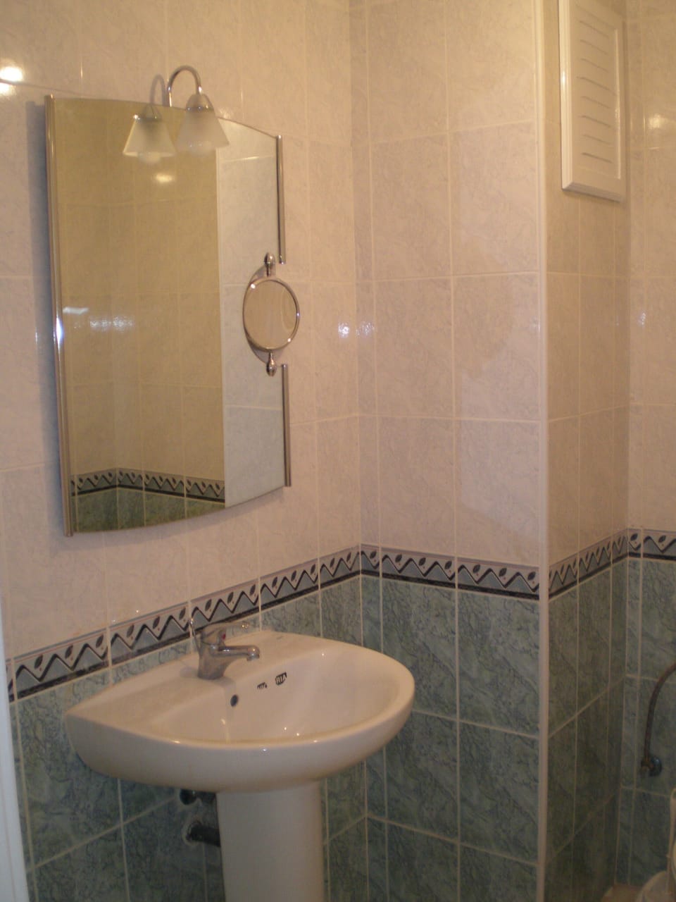 Rest room