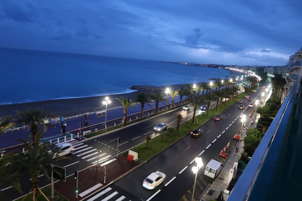 Beach/ocean view