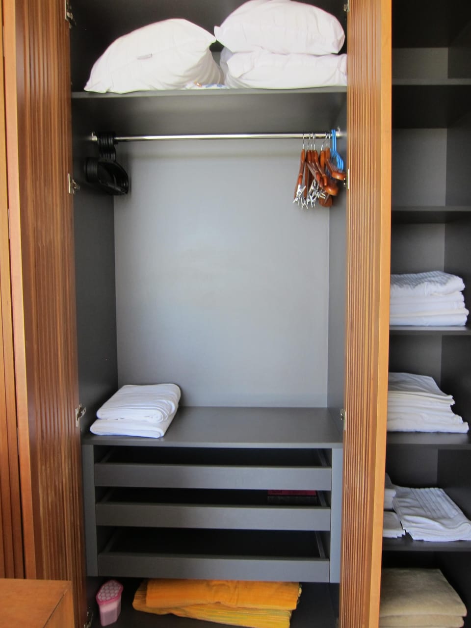 plenty wardrobe space in both bedrooms