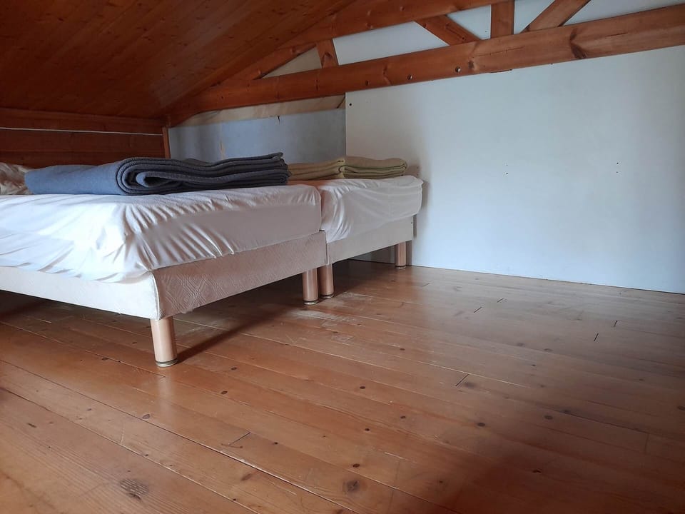 Lit double 160X200 ou 2 simples en mezzanine