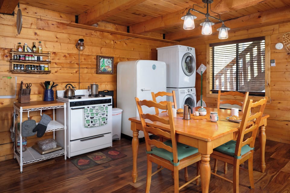 Kitchen and dining area