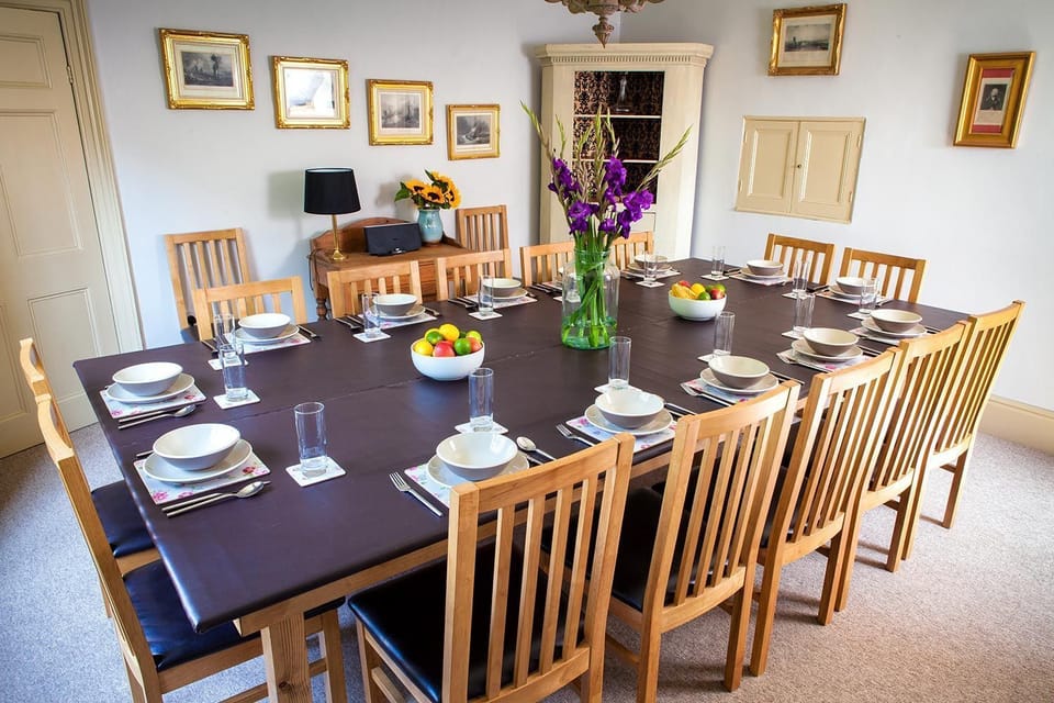 Dining Room to Seat up to 18
