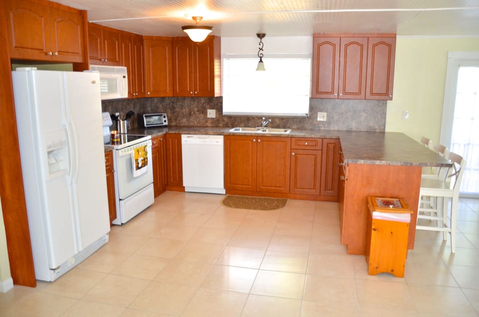 Large Kitchen