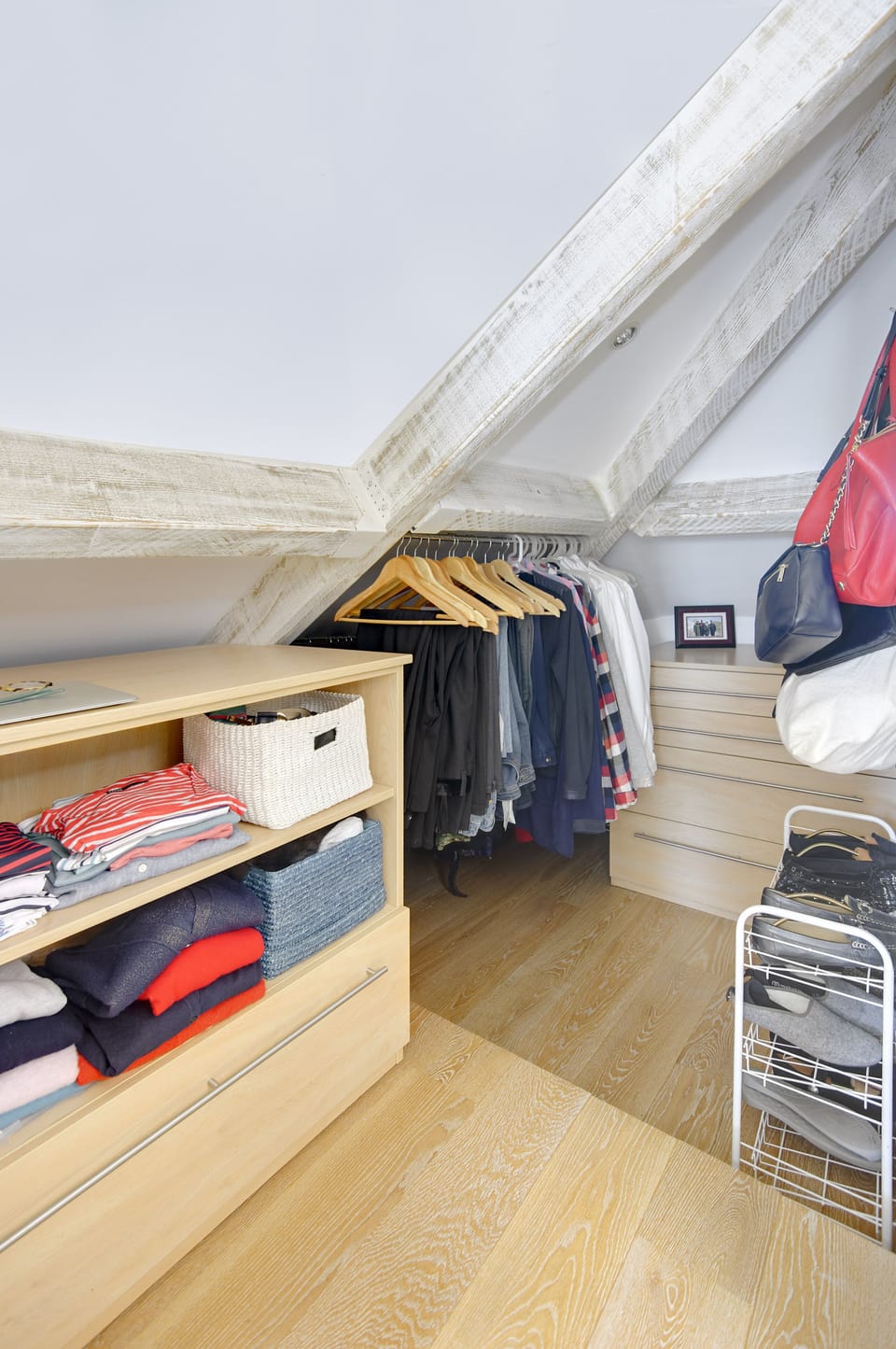 Closet
