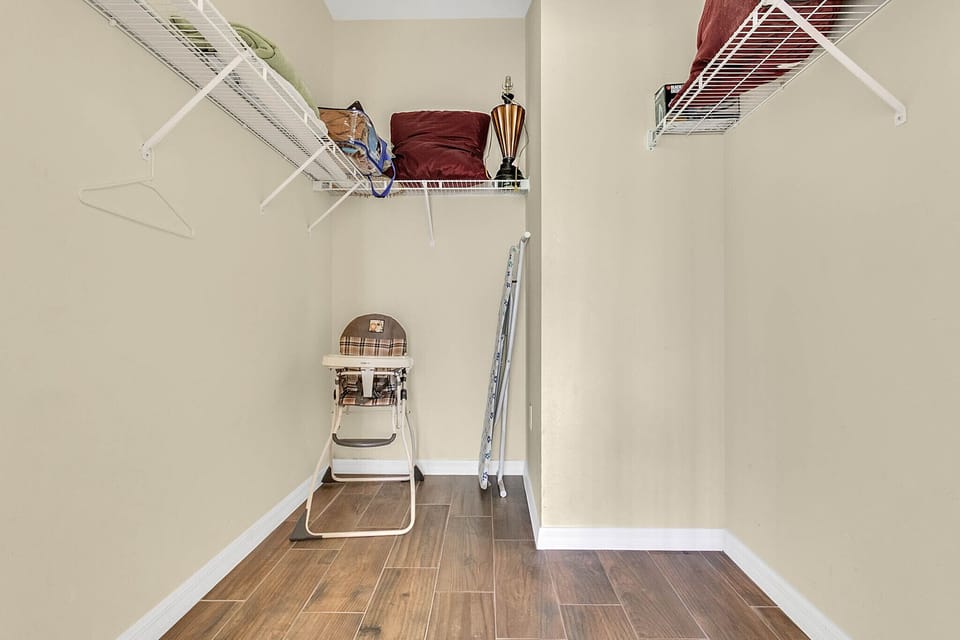 Master bedroom with  inside walking closet