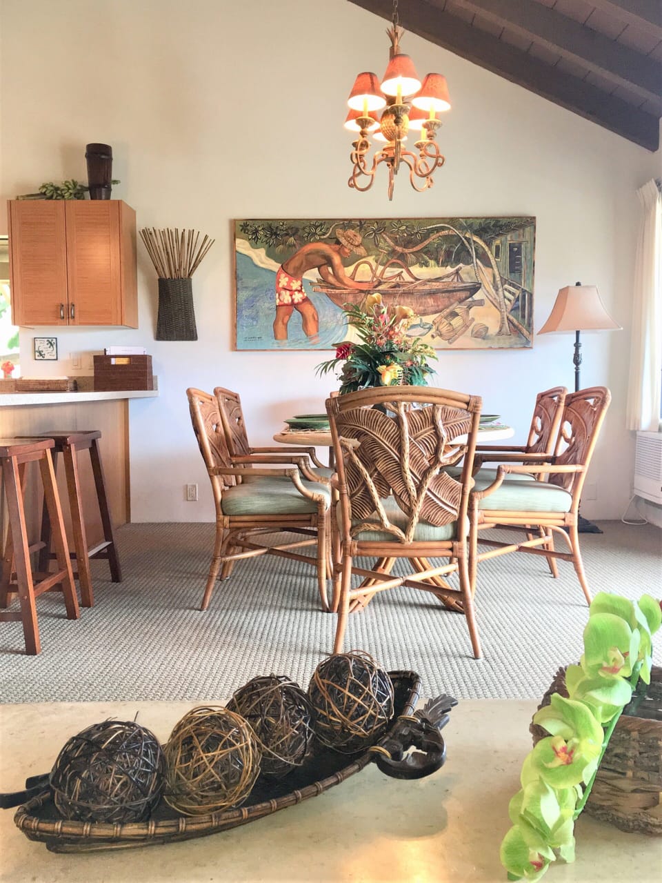 Dining area with seating for six