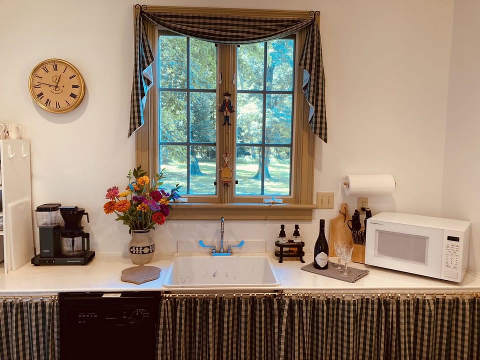 Make simple meals in the bright and cheery Cottage kitchen.
