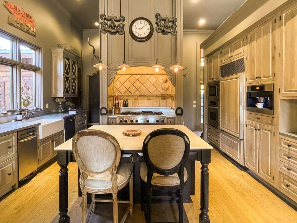 Private kitchen