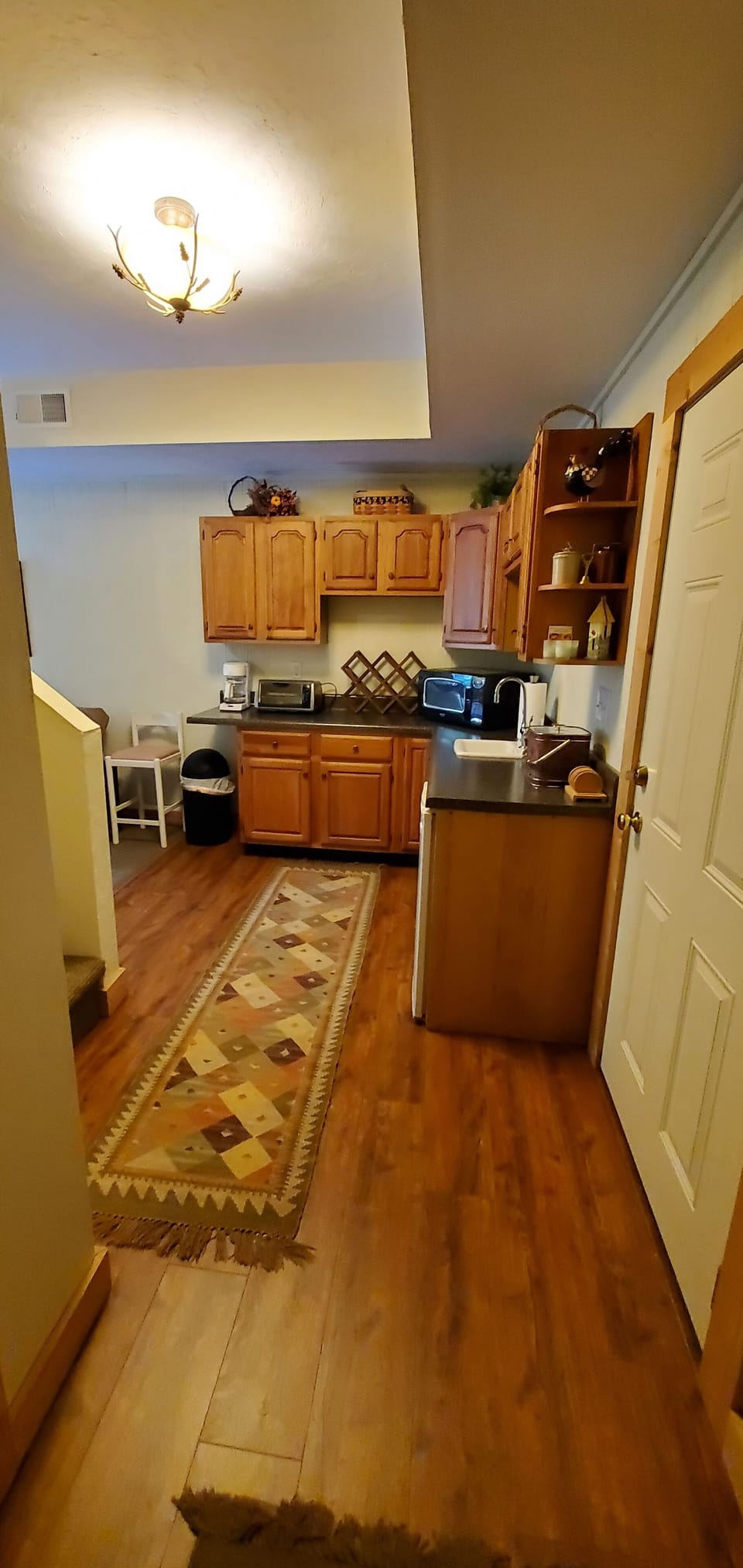 Lower level terrace kitchenette
