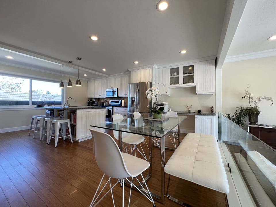 Open kitchen