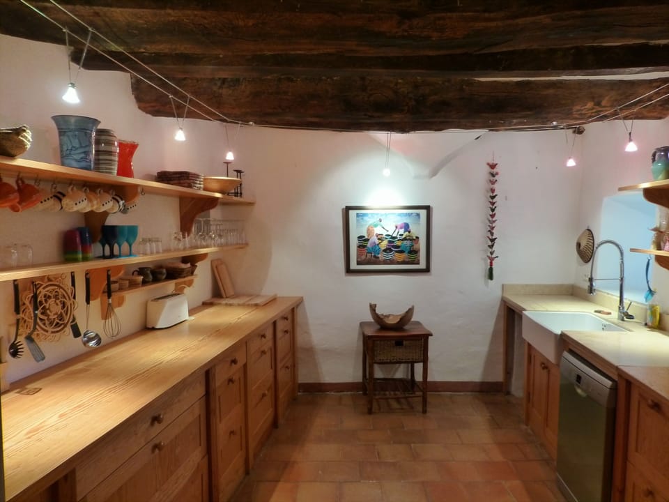 Pantry (large kitchen adjoining this room)