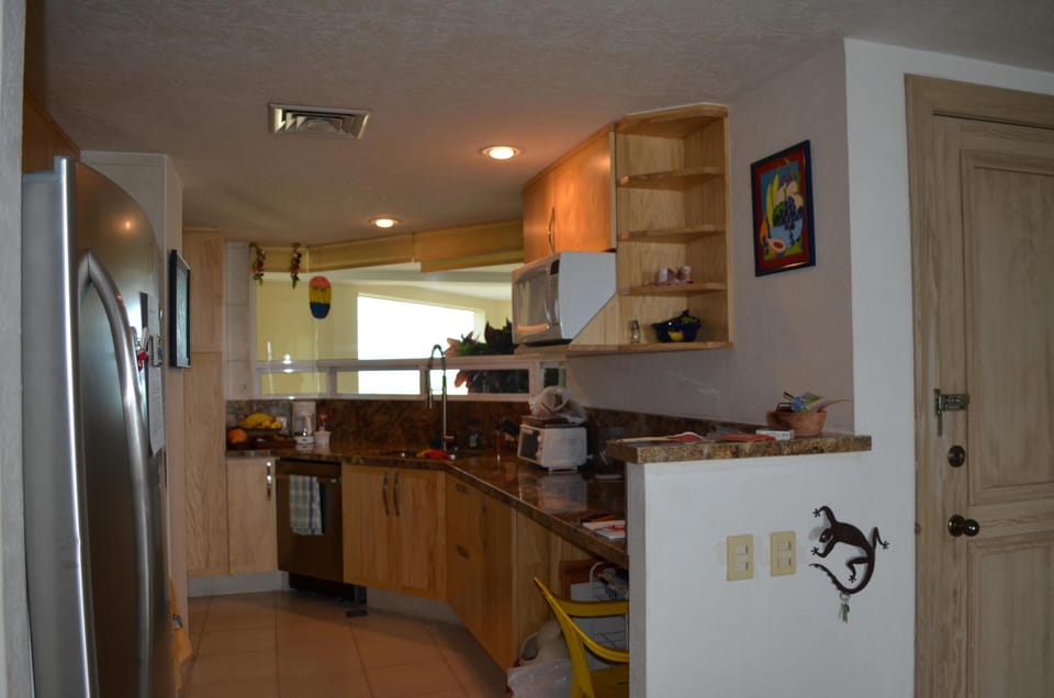 Newly Remodeled Kitchen