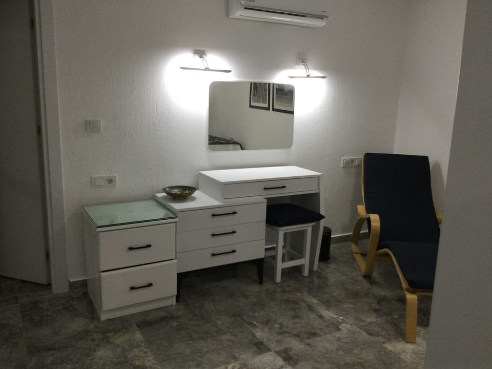 Ikea skag recliner and dressing table in new twin  