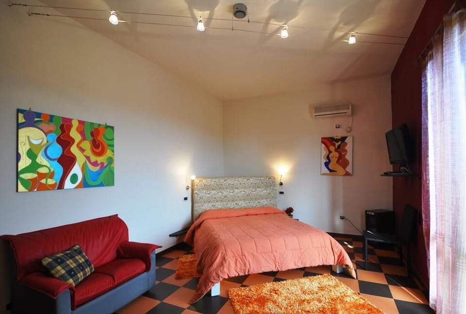 bedroom - blue light apartment
