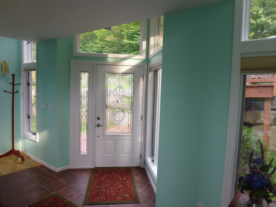 The entryway.
