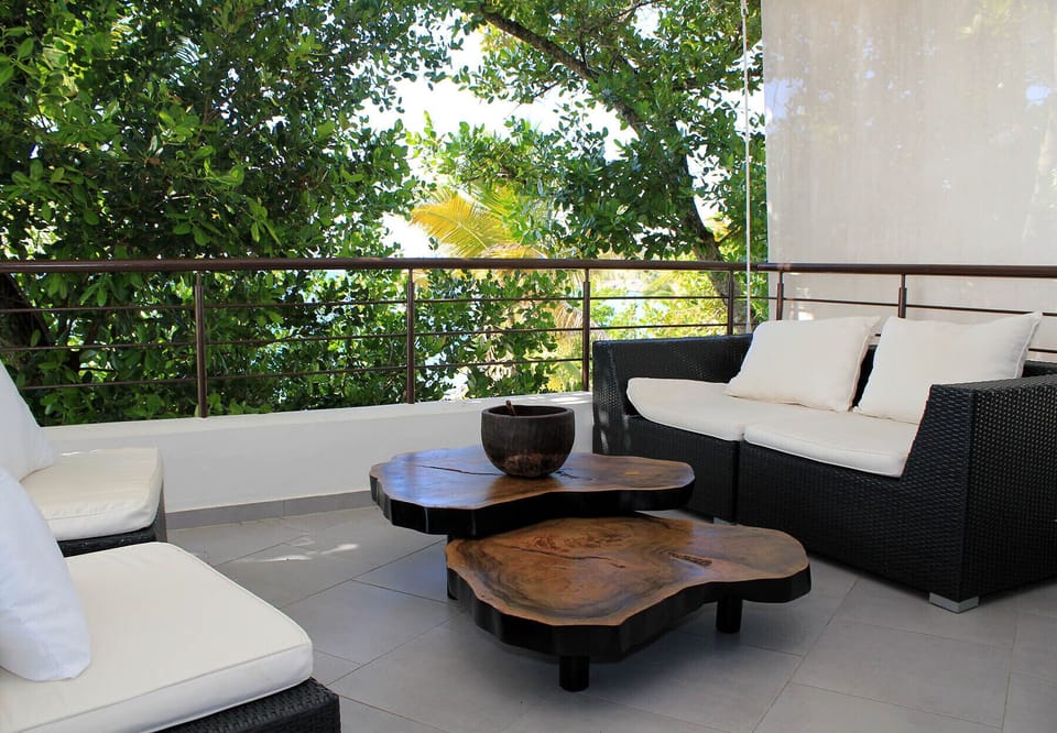 Outdoor living room