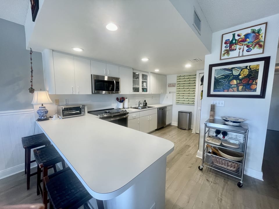 Open Kitchen with counter sitting area