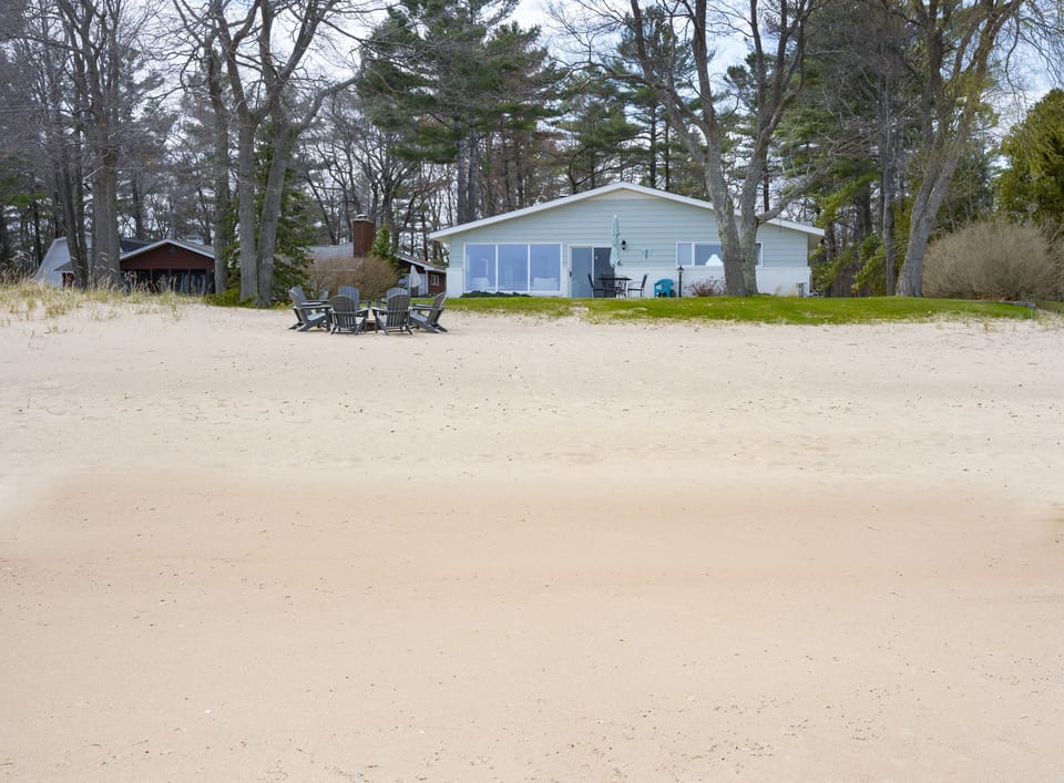 Lots of sugar sand beach! Volleyball set-up available June-September.
