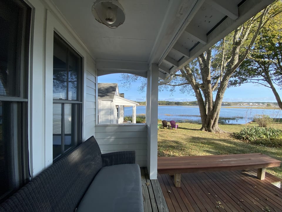 3 Bedroom cottage porch/deck
