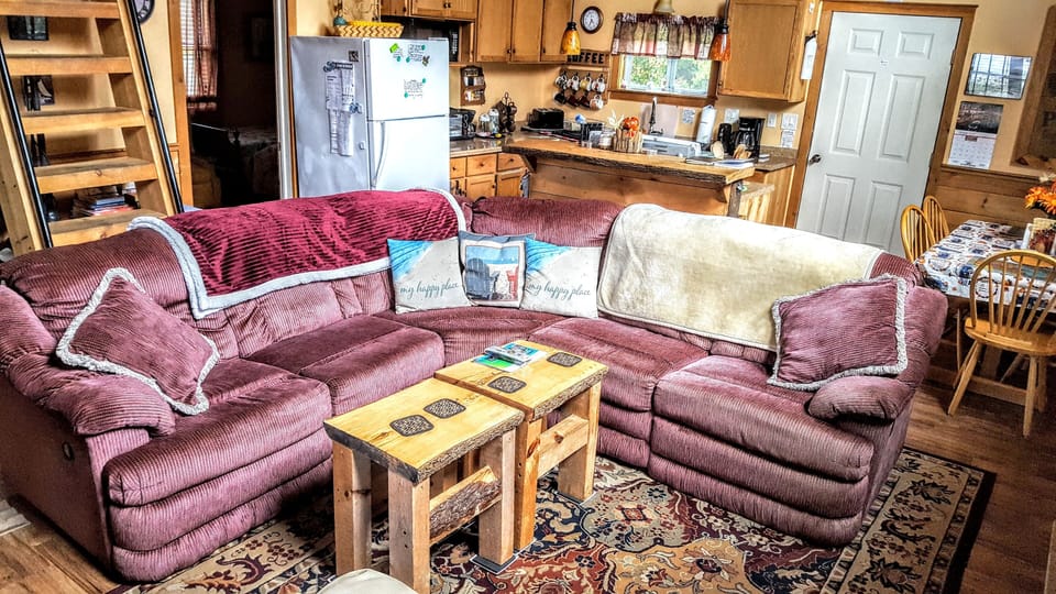 Golden Eagle living room