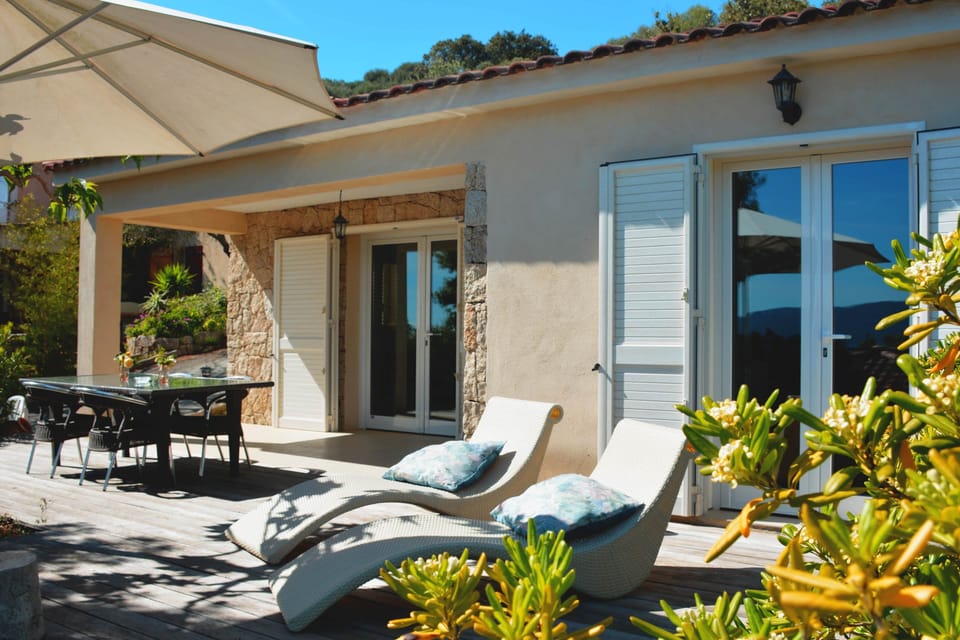 GRANDE VILLA terrasse 2022