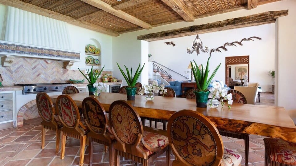 Casa Koll - Dining area
