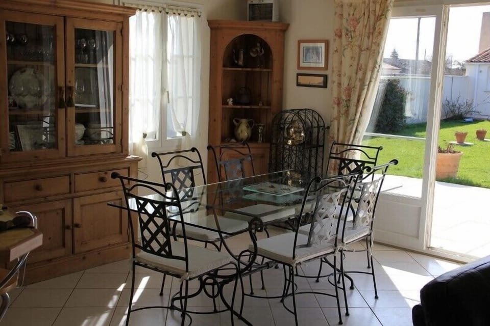 South dining room
