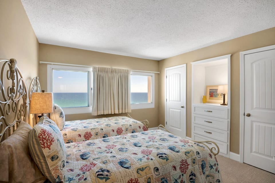 Second floor twin bedroom