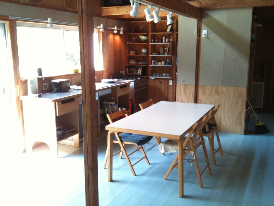 Kitchen and dining area