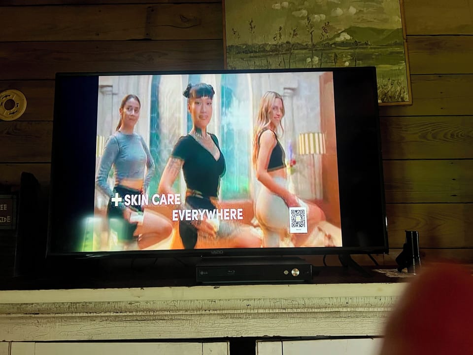 48 inch smart TV, Hulu is the app. And local channels can be accessed by antenna