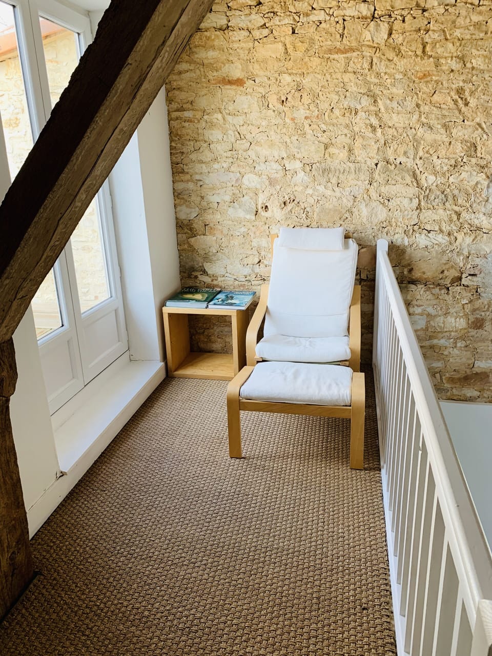 Landing - reading corner