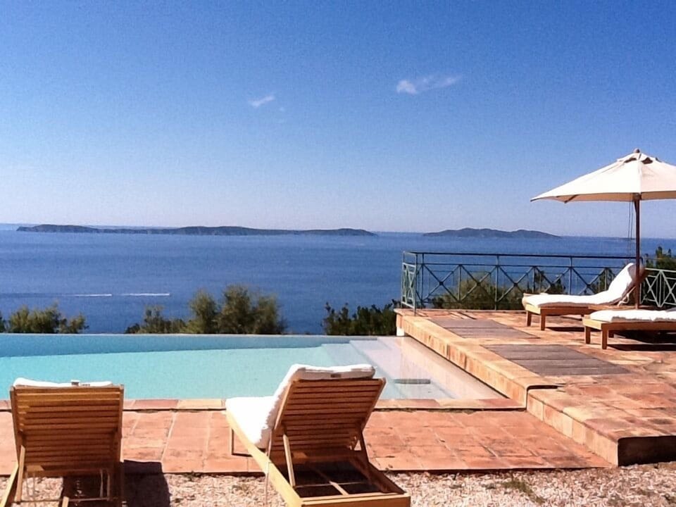 pool and sea view