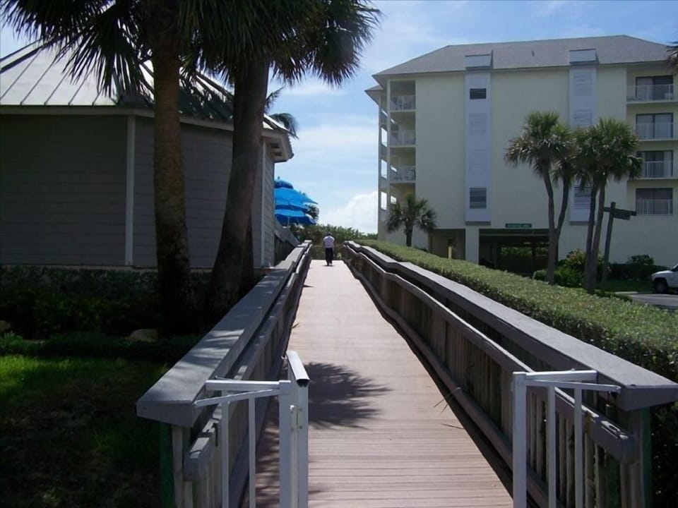 This photo is of one of the walkways to get to the beach.