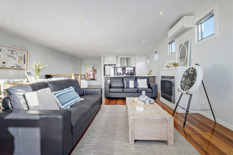 Upstairs Lounge Area