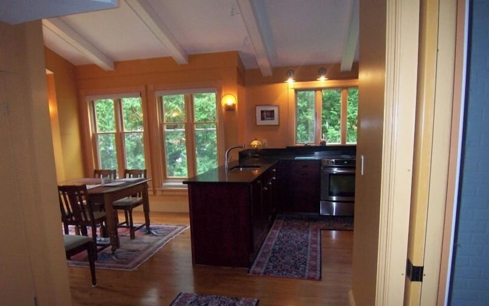 Dining --Kitchen 