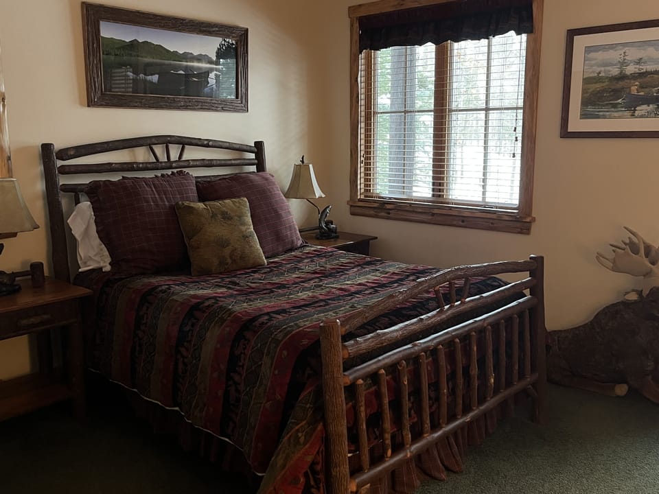 1st floor Master Bedroom 