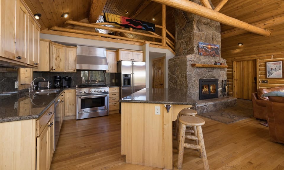 7 Sioux kitchen1